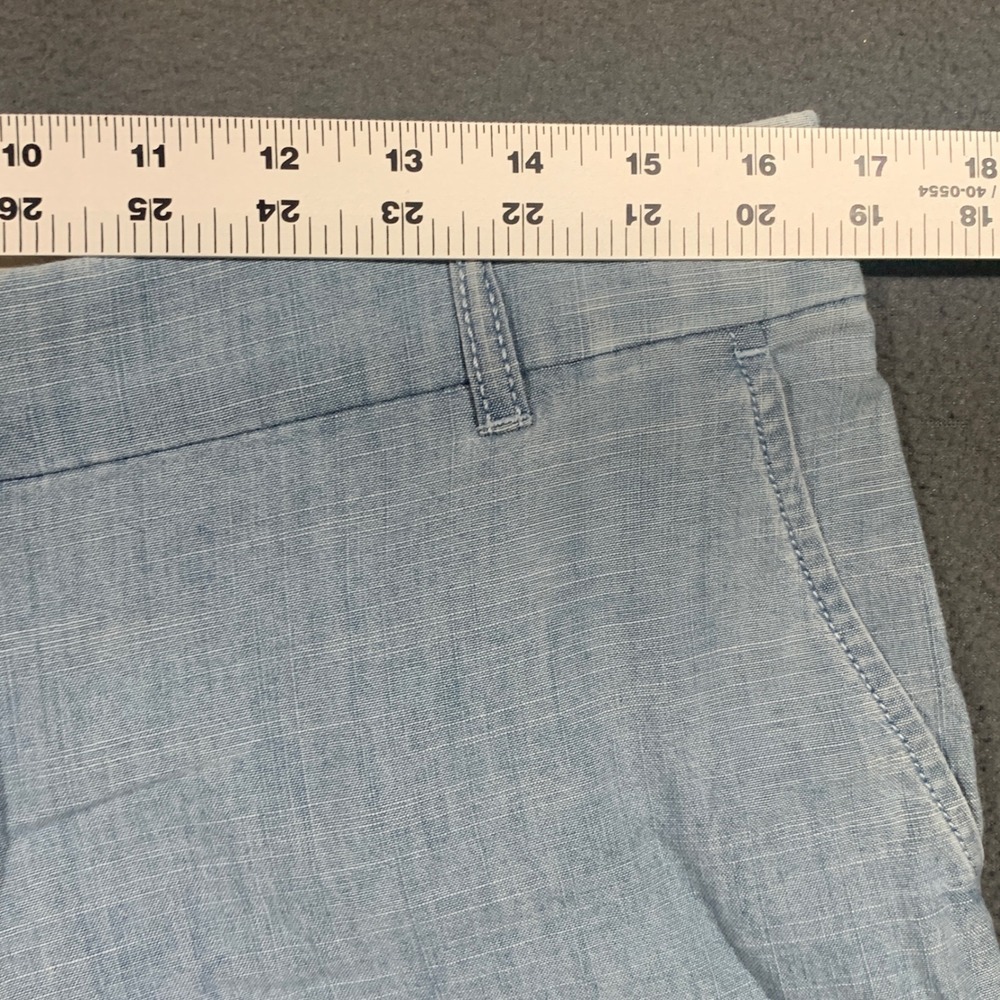 J.Crew Womens Light Blue Cotton Chambray Shorts Size 8 Nautical Clean Girl Beach - Picture 5 of 8